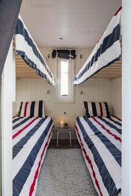 Lyxig husbåt med bastu, takterrass och havsaccess - Bild 14