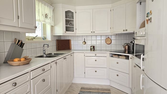 Fridfullt boende nära hav och skog | SE09158 - Bild 8