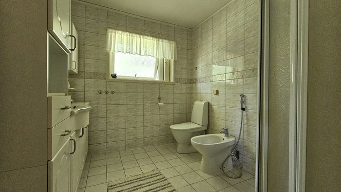 Fridfullt boende nära hav och skog | SE09158 - Bild 19