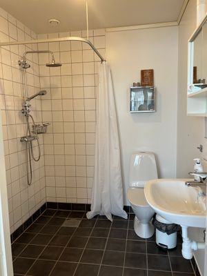 Hus strax utanför Visby, vid Kneippbyn - Bild 11