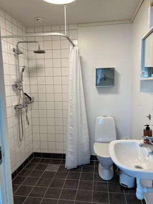 Hus strax utanför Visby, vid Kneippbyn - Bild 9