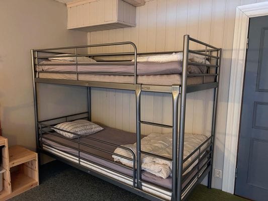 Timmerhus vid sjön - Bild 14