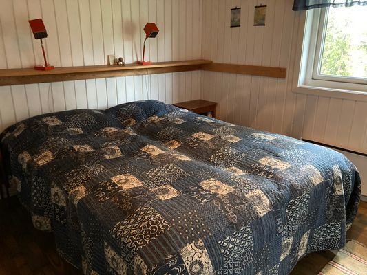 Fin fjällstuga med bastu och kamin - Bild 16