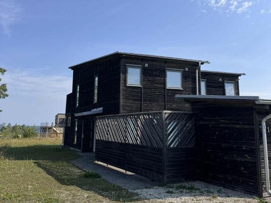 Rymligt parhus i avkopplande närområde - Bild 4