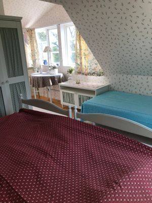 Huset har fem bäddar och en spjälsäng