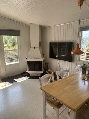 sommarstuga I lugnt sommarstuge-område - Bild 10