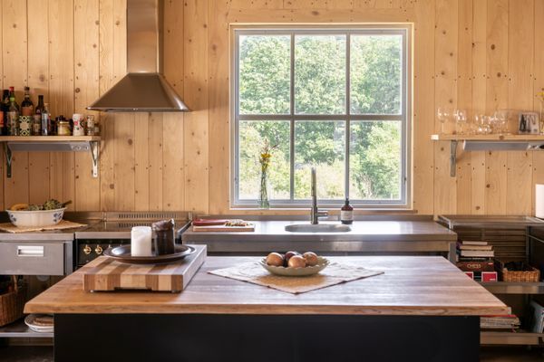 Vackert modernt ladhus på Flatön - Bild 3