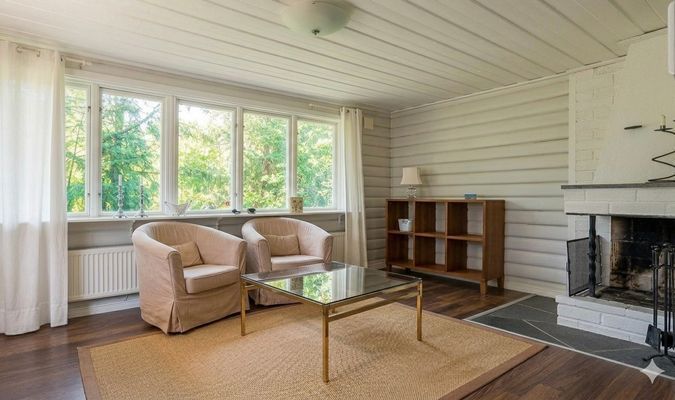 Skärgårdshus med bastu och brygga nära Stockholm - Bild 18