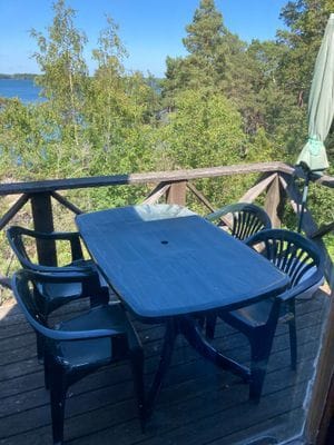 Furusund strandtomt mysigt hus och tomt - Bild 13