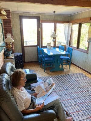 Furusund strandtomt mysigt hus och tomt - Bild 14