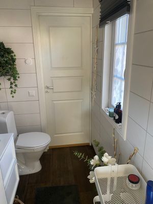 Sjötomt vid fin insjö - Bild 14