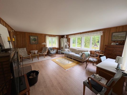 Insynsskyddad stuga i Djupvik/Lofta med stor tomt. - Bild 10