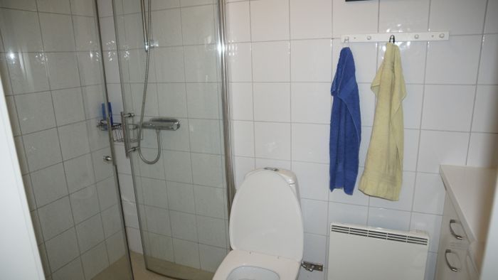 Lägenhet med privat strand och brygga - Bild 13