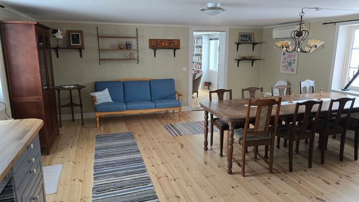 Gård från 1790 vid sjö – helt avskilt läge - Bild 7