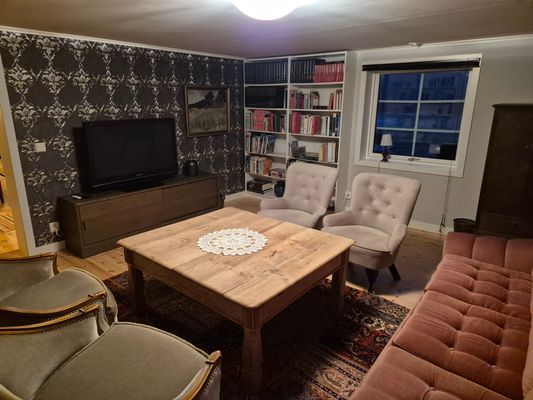 Gård från 1790 vid sjö – helt avskilt läge - Bild 30