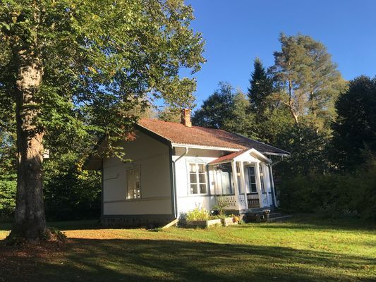 Historisk brunnshotell i Porla Brunn, nära Tiveden - Bild 2