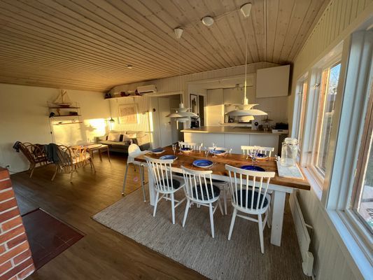 Äspholmen, strandnära skärgårdshus. - Bild 16