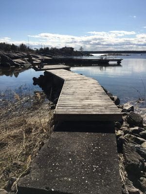 Stuga vid havet nära Grisslehamn - Bild 6