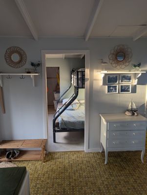 Charmiga sommarstuga på egen ö i Nyköpingsskärgård - Bild 5