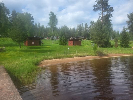 Mysig stuga med sjöutsikt över Orsasjön - Bild 6