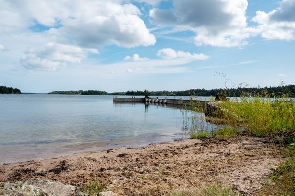 Vacker villa vid kusten i skärgården - Bild 22