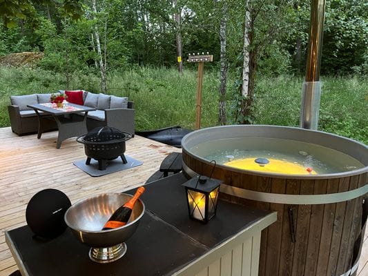 Hus med badtunna, bastu. 300 m till sjö.Båt ingår. - Bild 36