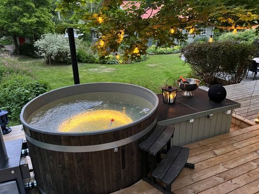 Hus med badtunna, bastu. 300 m till sjö.Båt ingår. - Bild 35