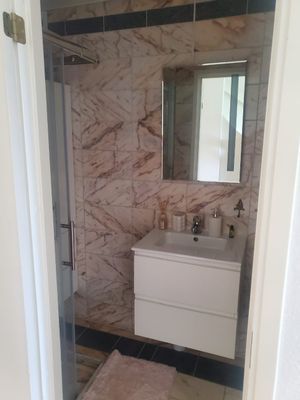 Vackert radhus i bästa läget i Båstad - Bild 24