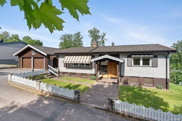 Fantastisk villa med sjöutsikt - Bild 4