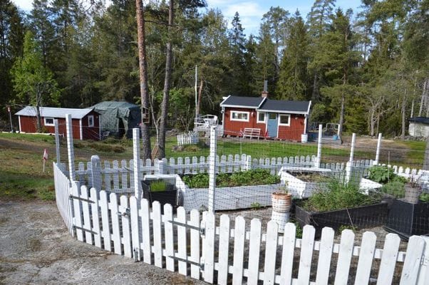 Strömmadal Värmdö Nära badsjö - Bild 13