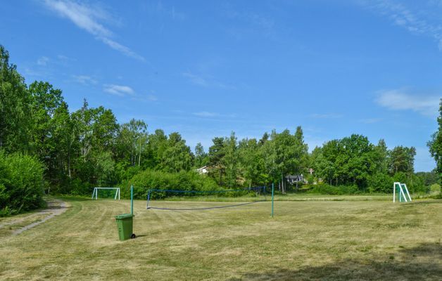 Fotbollsplan vid badplats