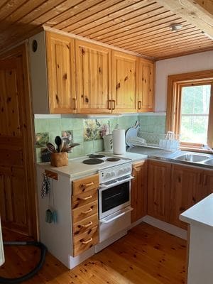 Påbyggd 1700-tals soldatstuga - Bild 2