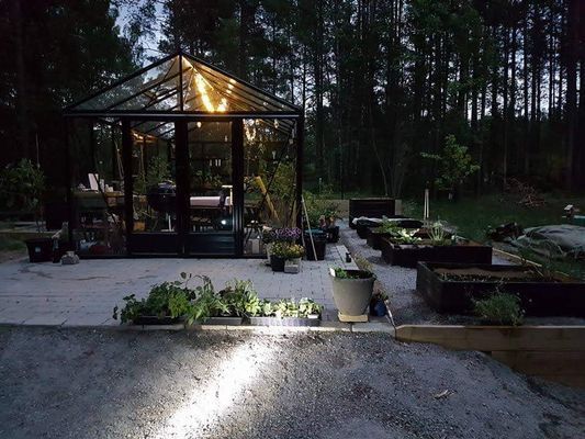 Stuga med tillgång till bastustuga & växthus - Bild 20