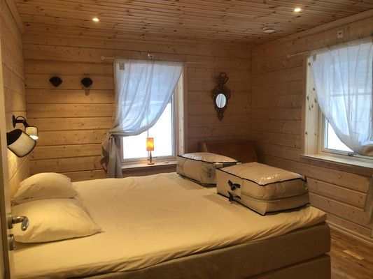 VILLA SKALSVALLEN, Skalets torg, inomhusbordtennis - Bild 47