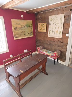 Hel gård från 1790 vid sjö – 2 hus – avskilt läge - Bild 20