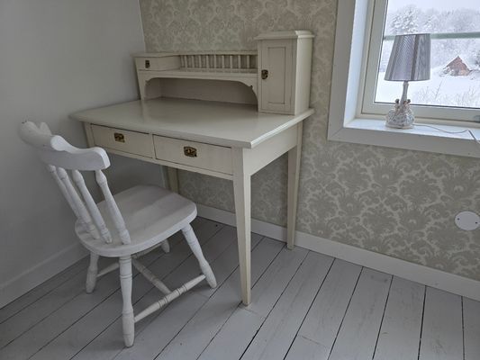 Hel gård från 1790 vid sjö – 2 hus – avskilt läge - Bild 21