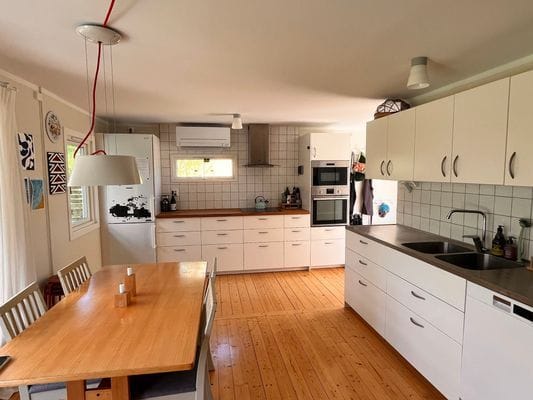 Mysig familjevänlig sommarstuga i Skärlinge - Bild 9