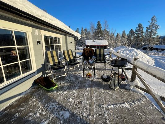 Genuine fjällstuga m öppenspis & bastu - Bild 2