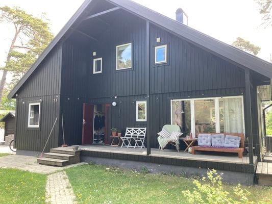 Mysigt hus på Själsö, nära till havet - Bild 3