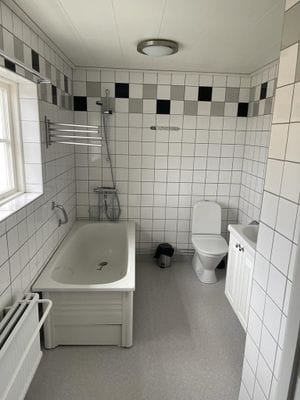 Smultronstället med sjöutsikt i hjärtat av Tiveden - Bild 17