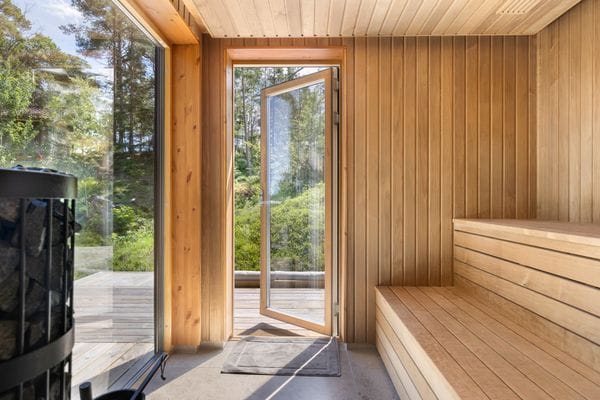 Nyrenoverat hus, egen brygga, sjöutsikt - Dalarö - Bild 6