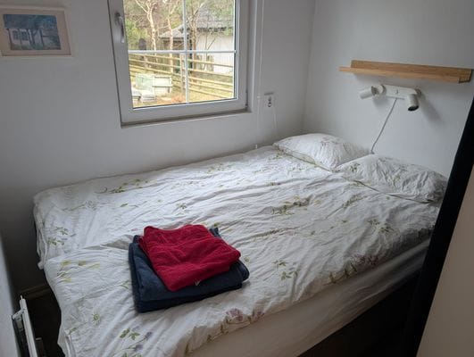 Tiny house byggt 2018 200 m till strand m Netflix - Bild 12