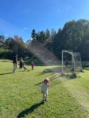Sommarstuga vid sjön på Vindö - Bild 7