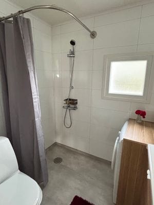 Idyllisk Skärgårdsvilla med milsvid havsutsikt - Bild 10