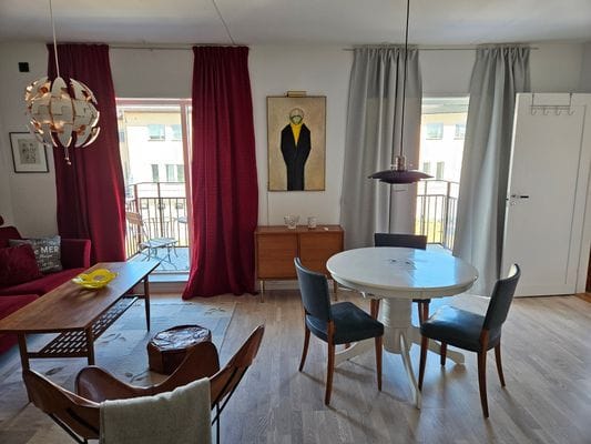 Mysig tvåa centralt vid murens Söderport - Bild 3