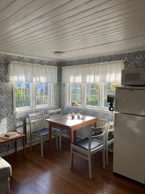 Mysig stuga på sydvästra Tjörn - Bild 7