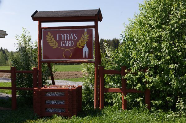 Fyrås Gård Grindstuga. - Bild 6
