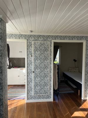 Mysig stuga på sydvästra Tjörn - Bild 8