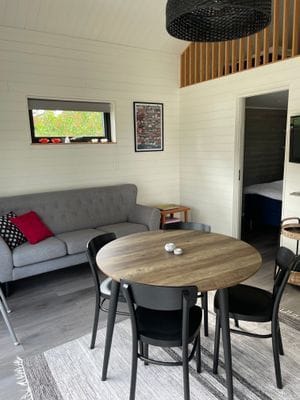 Modern stuga nära havet på lugnt läge. - Bild 7