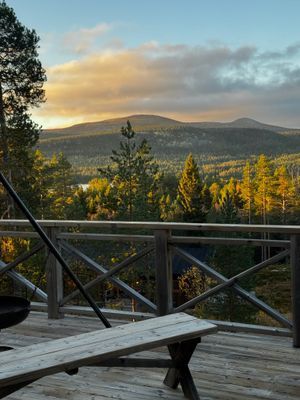 Mysig timmerstuga med magisk utsikt - Bild 27